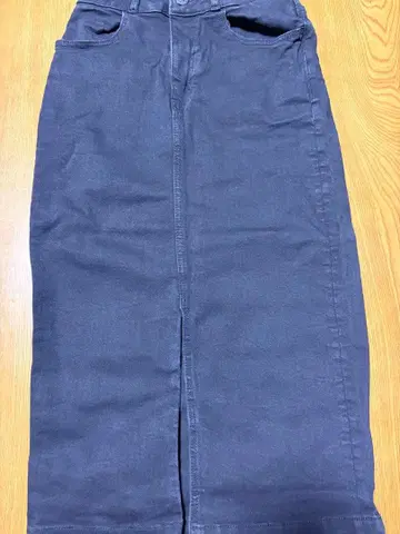 AZUL by moussy 다크 그레이 타이트 스커트 S