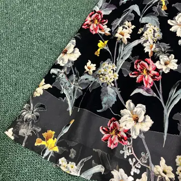 미사용 새상품 ketty 종아리 기장 플레어 스커트 사이즈 3