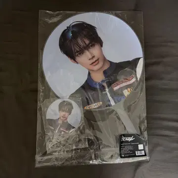 성한빈 부채 HERE&NOW 당일 발송 가능