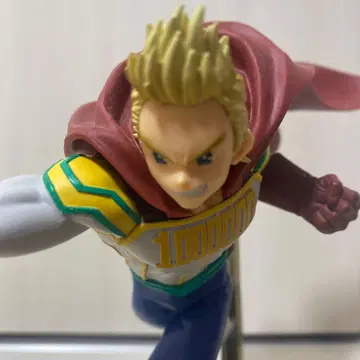 나의 히어로 아카데미아 토가타미리오 피규어