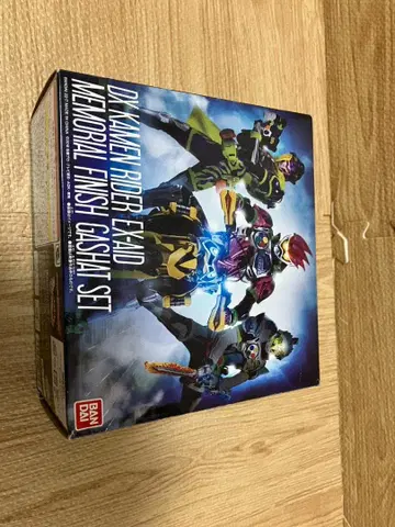 [ 가면라이더 이그제이드 ] DX 메모리얼 피니시 가샤트 세트