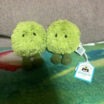 jellycat Dot and Peggy Mushy Peas