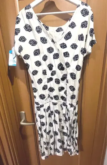 지방시 주사위 패턴 원피스