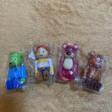 토이 스토리 피규어 세트 4종 베어브릭