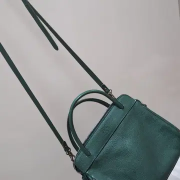 일비종떼 숄더백