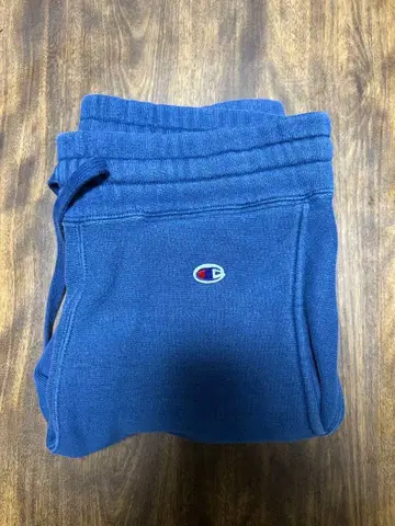 구제 의류 Champion 네이비 블루 스웨트 팬츠 가격 인하 협상 가능