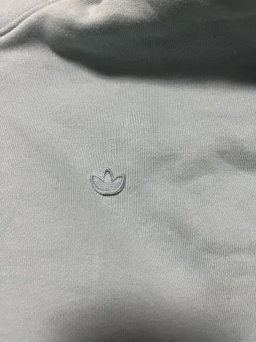 아디다스 스카이블루 후드 부착 후드티