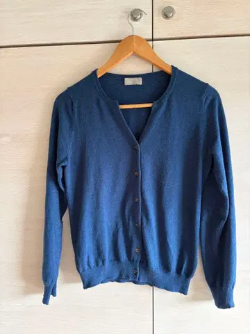 마가렛호웰 블루 긴팔 가디건 프론트 오픈 버튼 포함