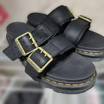 닥터마틴 마일즈 2 UK8 더블 버클 통굽 샌들