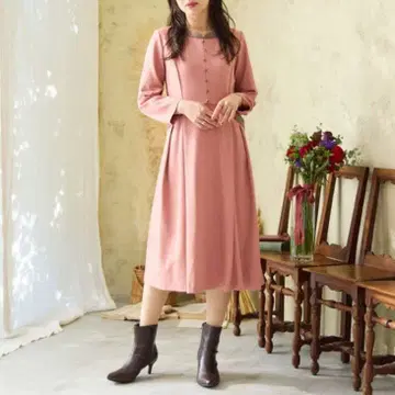 로즈 티아라 42 흡습 발열/보풀 방지 배색 절개 클래시컬 원피스