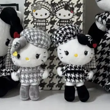 HELLO KITTY Sanrio 백참 봉제 인형 2개 세트