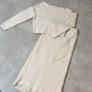 COCODEAL M 사이즈 라쿤 혼방 니트 타이트 스커트 원 숄더