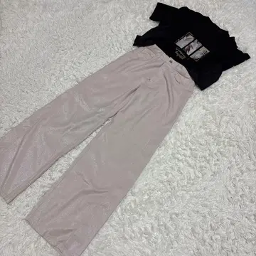 ZARA 라메 와이드 팬츠와 블랙 티셔츠 세트