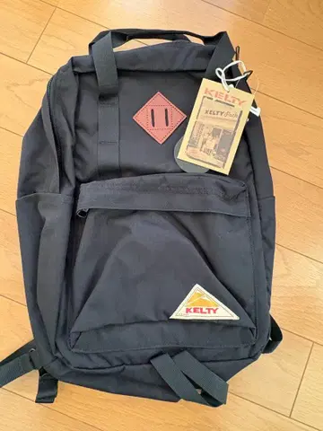 KELTY 백팩 20L 블랙 택 포함 새상품 출퇴근 통학 인기