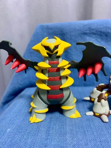 입체 포켓몬 도감 기라티나 히드런 피규어 세트