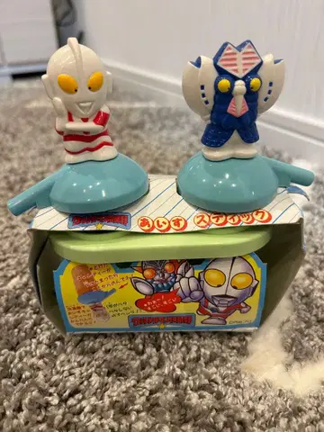 울트라맨 발탄 성인 피규어 세트