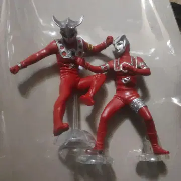 울트라맨 궁극의 루미너스 레오&아틀라스