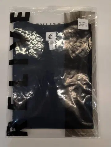 새상품 S75 RELIVE 리라이브 둥근넥 티셔츠 M NV TPC-001