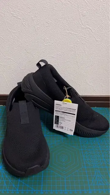 블랙 슬립온 스니커즈 260