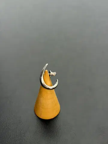 IBUQUI SP-STD-OVL 실버 귀걸이 한쪽