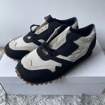 [ 미사용 ] 리프로덕션 오브 파운드 38