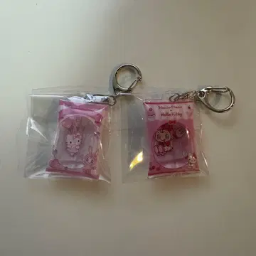 메조피아노 x 헬로키티 에어포근 키링