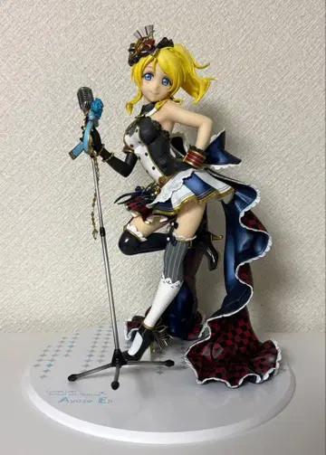 러브 라이브 아야세 에리 ALTER 1/7 스케일 피규어