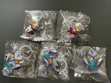 울트라맨 메지루시 액세서리 세븐 발탄 성인