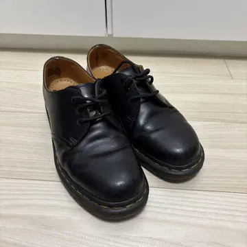 닥터마틴 3홀 27.0cm UK8.0