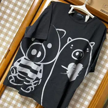 돼지님 사이즈 F 그래픽 블랙 초귀여움 25년산 넉넉한 상품