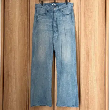 AURALEE SELVEDGE FADED LIGHT DENIM PANTS