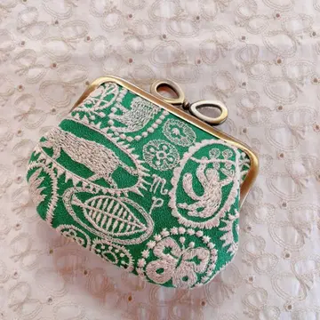 미나 페르호넨 핸드메이드 가마구치