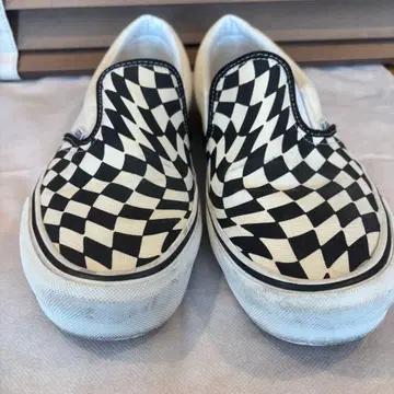 [ 초레어 ] Vans 슬립온 트위스트 체크 무늬 블랙 화이트