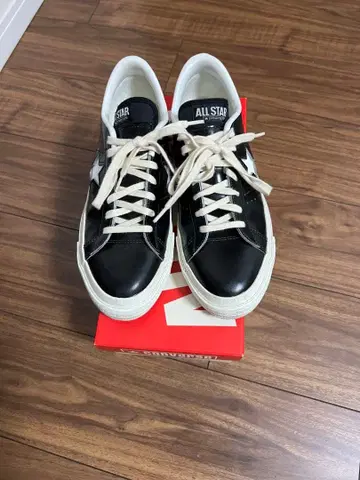 컨버스 원스타 J 블랙/화이트 27.0cm 가죽