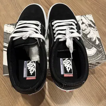 반스 스케이트 척카 로우 팝 쿠시 블랙 29cm