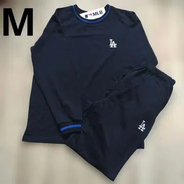 다저스 셋업 M 사이즈 남성용 룸웨어 긴팔 얇은 소재 새상품