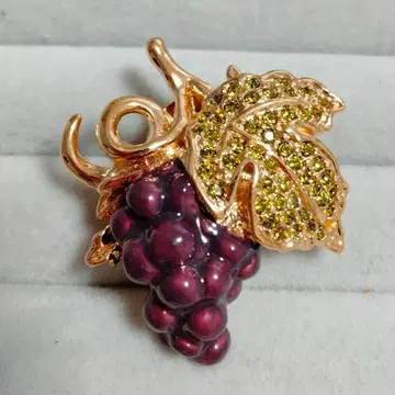 VB 2 반돔 부티크 포도 스와로브스키 브로치