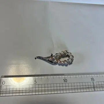 실버제 펄 브로치