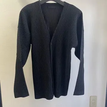 옴므 플리세 이세이 미야케 가디건