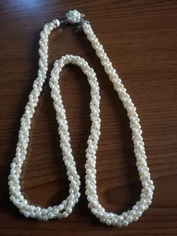 진주 목걸이 뜨개질 디자인