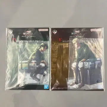 제일복권 진격의 거인 빅 아크릴 스탠드 리바이&엘빈