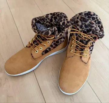 VANS 베이지 하이컷 부츠 레오파드 무늬