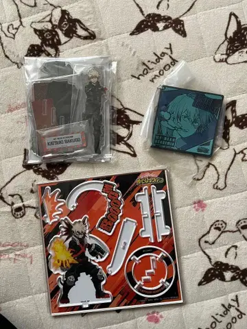 바쿠고 카츠키 미도리야 이즈쿠 아크릴 스탠드 캔뱃지 세트