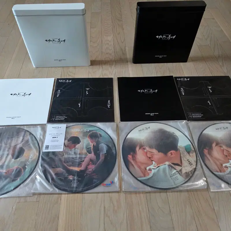 드라마 <태양의 후예> OST LP 한정판 박스세트(4LP)