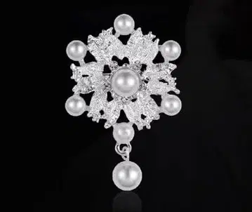 눈꽃송이 플라워 펄 진주 브로치 실버 흔들리는 드롭 스노우