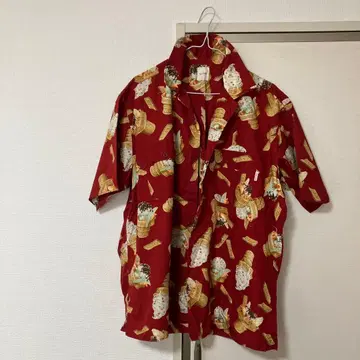 칼 헬무트 아이스크림 패턴 반팔 셔츠 M