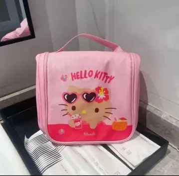 HELLO KITTY 후크 포함 파우치