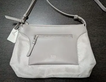 니나리치 숄더백 택 포함 미사용 새상품
