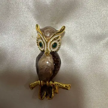 올빼미 디자인 브로치