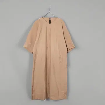 히로코코시노 볼륨 실루엣 디자인 원피스 38